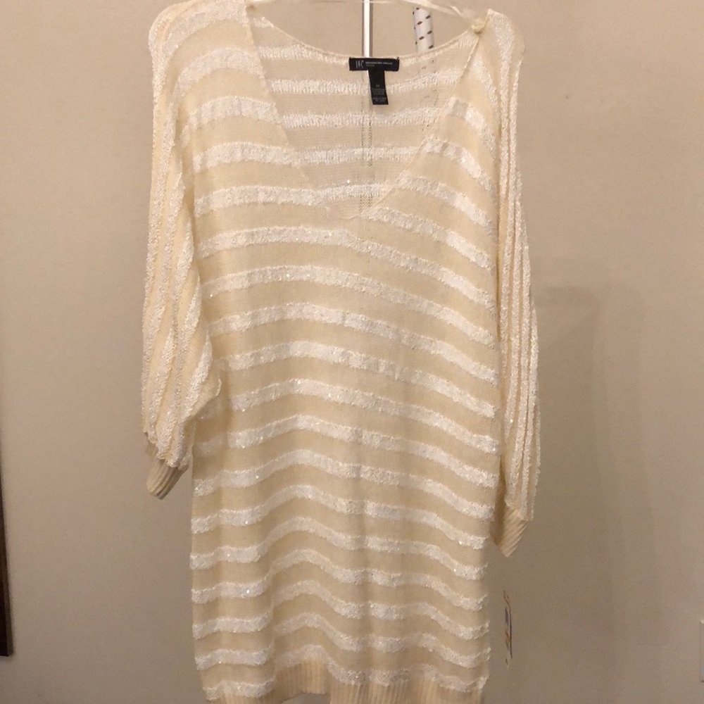 Sequenced Top